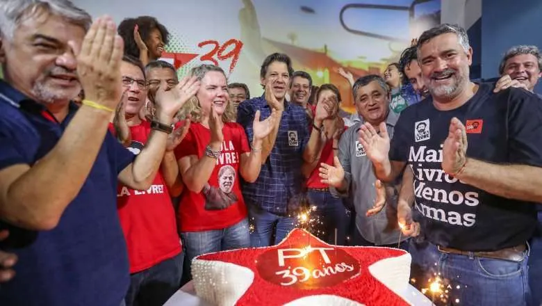 Pt 39anos bolo